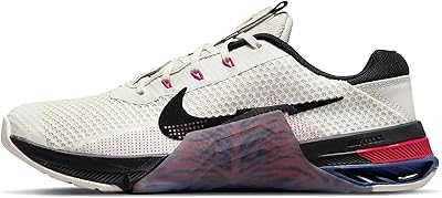 Chaussures de gymnastique w nike metcon 7 pour femme, noir/blanc/vert grève. DIAYTAR COTE D'IVOIRE est le leader du marché de la boutique en ligne en Côte d'Ivoire, avec une offre impressionnante de plus de 300 000 produits. La boutique en ligne propose des produits de marques renommées, ainsi que des produits locaux de qualité. Les clients peuvent profiter de promotions et de réductions régulières, ainsi que d'un service de livraison rapide et fiable.