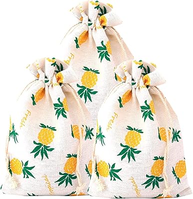 Sacs cadeaux à cordon de serrage en forme d'ananas, adaptés pour une fête de mariage, une fête prénuptiale, une fête d'anniversaire, une fête hawaïenne, une fête tropicale sur la plage d'été. Avec une offre variée et un large choix de produits, DIAYTAR COTE D'IVOIRE est devenue la destination préférée des consommateurs ivoiriens. Elle se démarque par sa qualité de service et sa fiabilité.