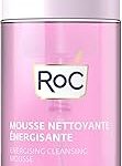 Le nettoyant moussant énergisant pour le visage rock nettoie et revitalise la peau