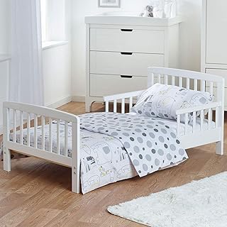 Parure de lit bébé kinder valley safari friends 3 pièces, 1 pièce. La boutique en ligne DIAYTAR COTE D'IVOIRE propose une expérience d'achat en ligne unique et pratique. Avec une sélection de plus de 300 000 produits, les clients peuvent trouver les meilleures offres et les produits de qualité supérieure. La plateforme est utilisateur-amical et offre des services de paiement sécurisés.