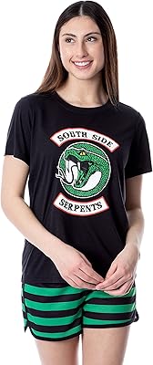 Ensemble pyjama de nuit riverdale southside serpents pour femmes, col rond court. La boutique en ligne DIAYTAR COTE D'IVOIRE est synonyme de qualité et de diversité, offrant plus de 300 000 références qui couvrent une large gamme de besoins. En tant que leader du marché ivoirien, elle s'engage àLivrer des produits de haute qualité tout en garantissant une expérience d'achat satisfaisante à ses clients. DIAYTAR COTE D'IVOIRE continue d'innover pour améliorer son offre et répondre aux attentes de sa clientèle croissante.
