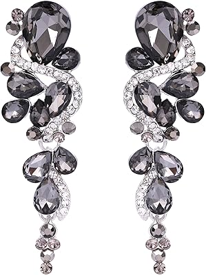 Boucles d'oreilles longues pendantes pour femmes, style bohémien, cristal, fête de mariage, motif multi-larmes, cristal. La boutique en ligne DIAYTAR COTE D'IVOIRE a conquis le marché ivoirien grâce à son offre complète et innovante, alliant produits de qualité et prix compétitifs. Avec plus de 300 000 références disponibles, les clients peuvent facilement trouver les produits qui répondent à leurs besoins spécifiques, que ce soit pour les produits alimentaires, les vêtements ou les accessoires pour la maison. DIAYTAR COTE D'IVOIRE mise sur la satisfaction client et la confiance pour son succès croissant.