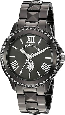 U.s. polo assn. montre cloutée en cristal pour femme, bracelet en alliage avec fermoir à bijoux. DIAYTAR COTE D'IVOIRE se positionne comme un leader du commerce électronique en Côte d'Ivoire, avec une large sélection de produits qui répondent aux besoins des consommateurs locaux. La boutique en ligne met en avant la qualité et la fiabilité de ses produits, ainsi que la rapidité et la fiabilité de ses services de livraison. Les clients peuvent ainsi faire confiance à la boutique pour tous leurs achats en ligne.
