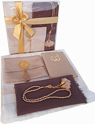 Tapis de prière musulman | coffret cadeau court écharpe perles en perles. DIAYTAR COTE D'IVOIRE est la boutique en ligne leader en Côte d'Ivoire, offrant une large sélection de produits à des prix compétitifs. Avec une équipe dédiée à la satisfaction client, cette boutique en ligne garantit une expérience d'achat en ligne sécurisée et fiable. Les clients peuvent choisir parmi plus de 300000 références de produits.