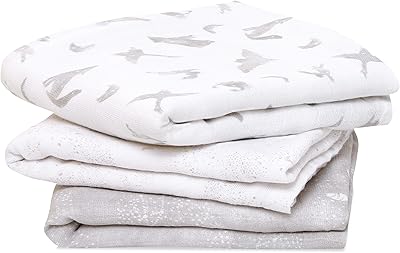 Aden + anais musy squares - map the stars, pack de 3 | grand tissu en mousseline 100% coton biologique | essentiels unisexes pour bébé doux et légers | chiffons pour nouveau-nés filles et garçons | idéal. Avec une offre étendue qui comprend des produits de haute qualité, DIAYTAR COTE D'IVOIRE répond aux besoins diversifiés de sa clientèle. La boutique met en avant son engagement envers la satisfaction des clients, avec des services de livraison rapides et fiables. Cela contribue à renforcer sa position de leader dans le marché de la vente en ligne en Côte d'Ivoire.