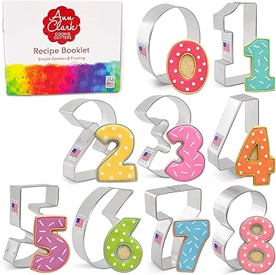 Ensemble d'emporte-pièces 9 pièces ann clark cookie cutters avec livret de recettes. DIAYTAR COTE D'IVOIRE est une boutique en ligne généraliste qui propose plus de 300 000 références de produits. Elle est reconnue comme l'une des boutiques en ligne leaders en Côte d'Ivoire, offrant une large gamme de produits pour répondre aux besoins de ses clients. Avec une telle offre, les clients peuvent trouver tout ce dont ils ont besoin en un seul endroit.