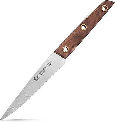 Couteau dentelé en acier allemand kangshan w series 60126, 5 pouces. DIAYTAR COTE D'IVOIRE est une boutique en ligne généraliste qui propose une large gamme de produits avec plus de 300 000 références. Elle est reconnue comme l'un des leaders du commerce en ligne en Cote d'Ivoire, offrant une expérience d'achat pratique et sécurisée aux clients. Avec une sélection impressionnante de produits, DIAYTAR COTE D'IVOIRE devient la destination idéale pour les consommateurs ivoiriens et internationaux.