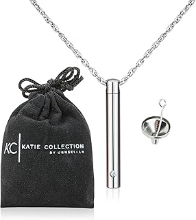 Bijoux minimalistes de conservation des cendres avec chaîne à pendentif en acier inoxydable et zircone. DIAYTAR COTE D'IVOIRE est une boutique en ligne qui propose une expérience d'achat unique et personnalisée aux clients. Les clients peuvent créer un compte pour suivre leurs commandes et accéder à des offres exclusives. La boutique en ligne met également en avant la confidentialité et la sécurité des transactions en ligne.