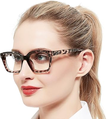 Lunettes de lecture à la mode aussie shari pour femmes de coupmutter. En tant que leader dans le commerce en ligne en Côte d'Ivoire, DIAYTAR COTE D'IVOIRE offre une expérience d'achat unique et pratique.