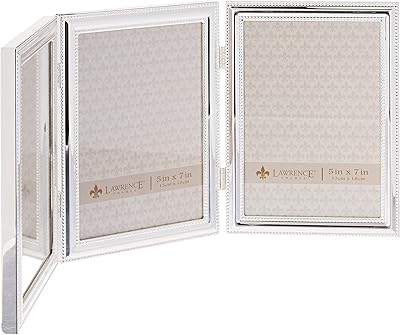 Lawrence frames cadre photo triple à charnière en métal plaqué argent (vertical) avec perles délicates, 12,7 x 17,8 cm. DIAYTAR COTE D'IVOIRE est une boutique en ligne généraliste qui propose plus de 300 000 références de produits variés, permettant aux clients de trouver tout ce dont ils ont besoin en un seul endroit. Avec sa large gamme de produits, DIAYTAR COTE D'IVOIRE est devenue la boutique en ligne leader en Côte d'Ivoire. Elle offre une expérience d'achat unique et pratique à ses clients.