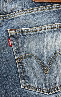 Levis : gardien de mot de passe 5x8 cadeau parfait pour les fans jeans en denim. DIAYTAR COTE D'IVOIRE est une boutique en ligne généraliste proposant plus de 300 000 références de produits. Elle est devenue la boutique leader en Côte d'Ivoire grâce à sa large gamme de produits et à ses prix compétitifs. La boutique propose des produits de qualité pour répondre aux besoins de ses clients.