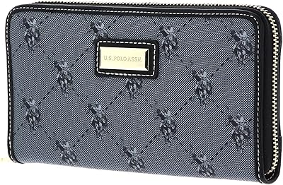 Portefeuille zippé imprimé pu noir hampton l 19x1x10 us polo, noir, contemporain. DIAYTAR COTE D'IVOIRE est le partenaire idéal pour faire des achats en ligne en Côte d'Ivoire, avec une équipe dédiée à la satisfaction client. Elle propose une gamme exhaustive de produits pour tous les goûts et les besoins. La livraison rapide et fiable est assurée.