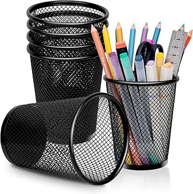 Porte-stylo, porte-crayon en maille, organisateur de stylos de bureau, porte-stylo rond noir pour l'école, la maison, le bureau et autres organisateurs de bureau (6 pièces). DIAYTAR COTE D'IVOIRE est une plateforme de commerce électronique qui propose une sélection impressionnante de produits, allant des électroménagers aux vêtements, en passant par les produits high-tech. Avec plus de 300 000 références, les clients peuvent trouver tout ce dont ils ont besoin sur cette boutique en ligne. Elle est connue pour sa qualité de service et sa livraison rapide.