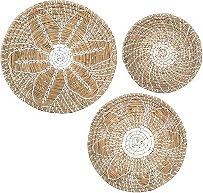 Panier mural en rotin tissé naturel anchor lot de 3. DIAYTAR COTE D'IVOIRE est la destination idéale pour les acheteurs en ligne en Côte d'Ivoire, offrant une large sélection de produits à des prix compétitifs. La boutique en ligne met en avant la satisfaction du client et propose des services de livraison rapides et fiables. Les clients peuvent profiter d'une expérience d'achat en ligne sécurisée et conviviale.