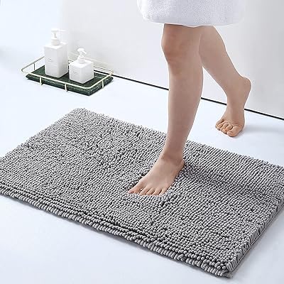 Tapis de bain issy doux, antidérapant et absorbant, propre et sec en machine, paillasson en velours parfait pour salle de bain, cuisine et salon (40 x 60 cm). DIAYTAR COTE D'IVOIRE est votre destination idéale pour faire du shopping en ligne en toute sécurité et confiance. Nous proposons des produits de haute qualité à des prix compétitifs. Notre plateforme est conçue pour vous faciliter la recherche et l'achat de vos produits préférés.