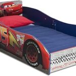 Lit pour tout-petits en bois delta children - certifié greenguard gold, disney/pixar cars