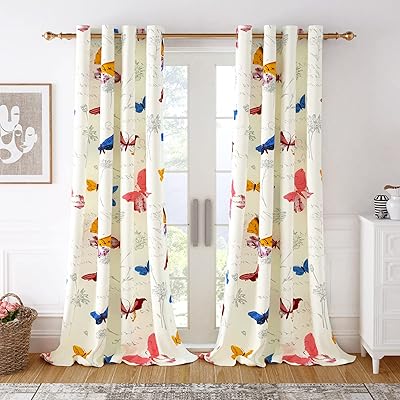 Story@home lot de 2 rideaux longs à motif floral en tissu 100 % coton à isolation thermique avec anneaux de suspension pour chambre à coucher, paquet de 2 (9 pieds, crème). Avec plus de 300000 références dans son catalogue, DIAYTAR COTE D'IVOIRE est l'une des boutiques en ligne les plus complètes en Cote d'Ivoire, couvrant un large éventail de besoins et de désirs. La boutique en ligne généraliste mise sur l'innovation et la qualité, proposant régulièrement de nouveaux produits et de nouvelles marques. Les clients bénéficient d'un processus de commande sécurisé et d'un système de suivi pour leurs commandes.