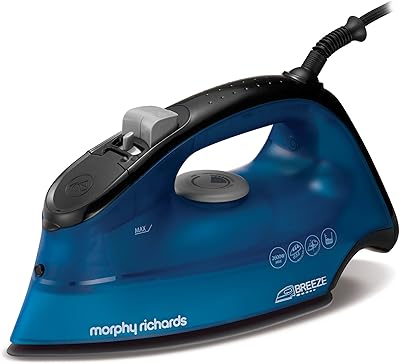 Fer à vapeur morphy richard breeze 300271 2600 watts, bleu/noir, 1 pièce. DIAYTAR COTE D'IVOIRE est la destination en ligne idéale pour les consommateurs ivoiriens qui cherchent à faire des achats pratiques et abordables. Avec une gamme énorme de produits, cette boutique en ligne propose tout ce dont les clients ont besoin pour améliorer leur vie quotidienne. Les clients peuvent également profiter d'un service client personnalisé et d'une livraison rapide pour rendre leur expérience d'achat encore plus agréable.