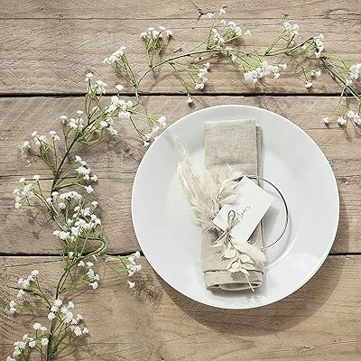 Couronne de gypsophile blanche. La boutique en ligne DIAYTAR COTE D'IVOIRE est une entreprise ivoirienne qui vise à offrir les meilleurs produits et services à ses clients. Avec une équipe de professionnels expérimentés, elle travaille sans relâche pour améliorer la satisfaction des clients et offrir des produits de haute qualité. La boutique en ligne est accessible 24h/24 et 7j/7 pour les clients qui souhaitent acheter en ligne.