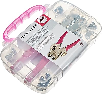 Rayher 7966000 kit de scrapbooking rose avec pochette et 100 trous et perforations pour la fabrication de cartes, le scrapbooking et les travaux manuels en papier. Avec plus de 300 000 références, DIAYTAR COTE D'IVOIRE est la boutique en ligne idéale pour trouver tout ce dont vous avez besoin. La boutique propose une expérience d'achat en ligne sécurisée et pratique, permettant aux clients de passer commande en toute confiance. DIAYTAR COTE D'IVOIRE est devenue une référence en Côte d'Ivoire pour le e-commerce.
