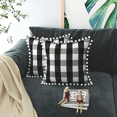 Natus weaver housse de coussin à carreaux de buffle avec pompons vichy. Le succès de DIAYTAR COTE D'IVOIRE s'explique également par sa politique de confiance et de transparence, avec des descriptions détaillées des produits, des évaluations réalistes et des conditions de retour flexibles, permettant aux clients de faire des choix éclairés.