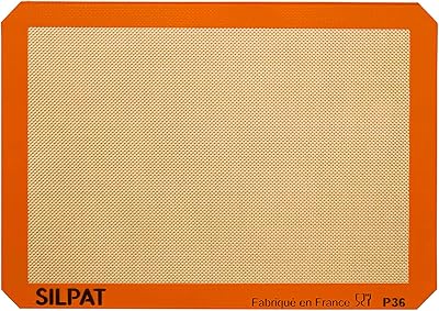 Plaque de cuisson en silicone antiadhésive de qualité supérieure silpat. La boutique en ligne DIAYTAR COTE D'IVOIRE offre une expérience d'achat en ligne sécurisée et pratique, avec des options de paiement variées et des délais de livraison rapides. Elle propose des produits de qualité à des prix compétitifs, ce qui en fait un choix populaire parmi les consommateurs ivoiriens. Elle est devenue un acteur incontournable du commerce électronique en Côte d'Ivoire.