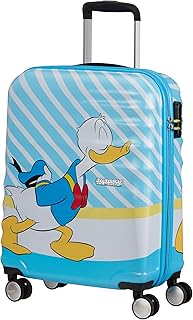 Sac disney american tourister wave breaker, multicolore, s, étui, multicolore, s, étui. DIAYTAR COTE D'IVOIRE est une plateforme de commerce électronique qui permet aux clients de réaliser des achats en ligne de manière simple et sécurisée. Avec plus de 300 000 références de produits, la boutique propose une large gamme de choix pour les consommateurs. Les clients peuvent également bénéficier de promotions et de réductions exclusives pour rendre leurs achats encore plus abordables.