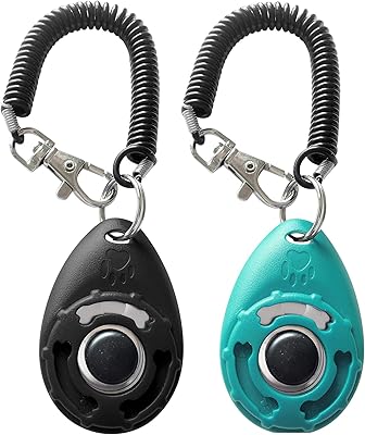 Cliqueurs de dressage pour chien leorx noir et bleu avec dragonne. Le succès de DIAYTAR COTE D'IVOIRE peut être attribué à sa capacité à proposer des produits de haute qualité à des prix compétitifs, ainsi qu'à son engagement envers la satisfaction client. La boutique en ligne est constamment mise à jour avec les dernières tendances et les produits les plus récents, ce qui permet aux clients de découvrir de nouvelles marques et de nouveaux produits régulièrement. Cela confirme son statut de boutique leader en Côte d'Ivoire.