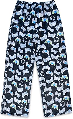 Pantalon en molleton doux et soyeux à imprimé amusant pour grands garçons - collection play patterns. Avec plus de 300 000 références de produits, DIAYTAR COTE D'IVOIRE est la boutique en ligne la plus complète en Côte d'Ivoire. Elle propose des produits de haute qualité provenant de marques réputées, ainsi que des produits locaux. Les clients peuvent naviguer facilement sur le site et trouver les produits qu'ils recherchent grâce à la fonction de recherche avancée.