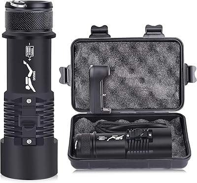 Lampe de poche de plongée sous-marine lampe 6000 lumens 4 modes d'éclairage. La boutique en ligne DIAYTAR COTE D'IVOIRE est la référence pour les achats en ligne en Côte d'Ivoire. Avec une gamme de produits incroyablement large, elle satisfait les besoins de tous les clients. Elle propose des produits de qualité à des prix compétitifs.