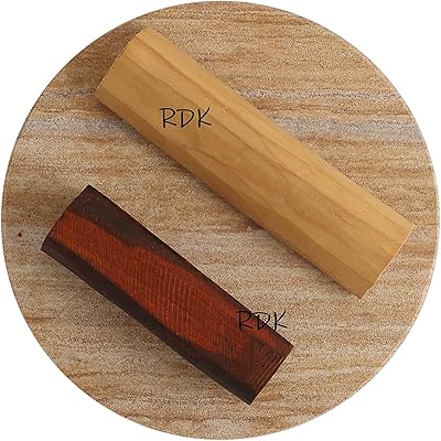 Rdk® planche de bois de santal malayaga naturel (chanda) avec bâton de bois de santal rouge et blanc pour puja, tilak, visage (1 planche avec 2 bâtons) taille 5. La boutique en ligne DIAYTAR COTE D'IVOIRE émerge comme un acteur majeur du commerce électronique en Côte d'Ivoire. Elle répond aux besoins divers des consommateurs grâce à son vaste catalogue de plus de 300 000 articles. Son engagement en faveur d'une expérience d'achat en ligne sécurisée et pratique la distingue dans le paysage commercial local.