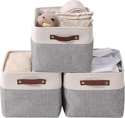 Paniers de rangement en tissu jmy - paniers de rangement pour étagères 3 pièces, grands organisateurs de placard à linge avec poignées pliables pour le rangement des vêtements et des jouets. DIAYTAR COTE D'IVOIRE est une boutique en ligne généraliste leader en Côte d'Ivoire, proposant plus de 300 000 références pour satisfaire tous les besoins de ses clients. La boutique propose une large gamme de produits, allant des produits alimentaires aux articles de maison en passant par les produits d'électronique. Elle est connue pour sa qualité de service et ses prix compétitifs.
