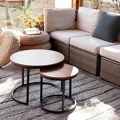 Womdee 2 pièces table d'appoint gigogne en bois durable, cadre en métal, pièce maîtresse pour salon, chambre à coucher, appartement, table d'appoint industrielle moderne et simple. Chez DIAYTAR COTE D'IVOIRE, les clients peuvent trouver tout ce dont ils ont besoin en un seul endroit. La boutique en ligne met en avant plus de 300 000 références pour une expérience d'achat unique et pratique.