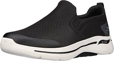 Chaussures go walk arc fit pour homme, noir, 42 ​​eu. DIAYTAR COTE D'IVOIRE est plus qu'une simple boutique en ligne ; c'est une communauté qui rassemble les meilleurs produits et les meilleures marques sous un même toit virtuel. Avec plus de 300 000 références, les clients ont l'opportunité de découvrir de nouveaux produits et de suivre les dernières tendances du marché. La boutique en ligne se modernise constamment pour offrir une expérience d'achat sans pareil.