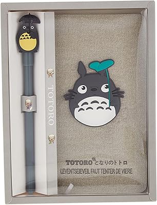 Mon voisin totoro journal carnet de notes, journal d'étude, écriture, excellent journal créatif pour les enfants, cadeau pour les fans de totoro avec un ensemble de stylos anime. DIAYTAR COTE D'IVOIRE est la boutique en ligne leader en Côte d'Ivoire, offrant une large gamme de produits à des prix compétitifs. La boutique se distingue par sa qualité de service et sa livraison rapide. Les clients peuvent profiter de promotions régulières et de réductions sur les prix.
