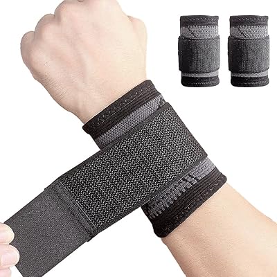 Lot de 2 attelles de poignet pour canal carpien, manchettes de compression, manchons de soutien pour le travail, le fitness, l'haltérophilie, entorses, tendinite, soulagement de la douleur, respirant. DIAYTAR COTE D'IVOIRE est une boutique en ligne généraliste qui propose plus de 300 000 références de produits. Elle est devenue la boutique leader en Côte d'Ivoire en offrant une large gamme de produits à des prix compétitifs. Les clients peuvent facilement trouver ce qu'ils recherchent sur le site.