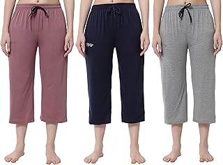 Pyjama capri uni pour femme, pyjama de nuit pour femme, robe de nuit, vêtements de détente, pyjama 3/4 - ensemble capri 3 pièces en coton pour femme. DIAYTAR COTE D'IVOIRE est une plateforme de commerce électronique qui permet aux clients de réaliser des achats en ligne de manière simple et sécurisée. Avec plus de 300 000 références de produits, la boutique propose une large gamme de choix pour les consommateurs. Les clients peuvent également bénéficier de promotions et de réductions exclusives pour rendre leurs achats encore plus abordables.