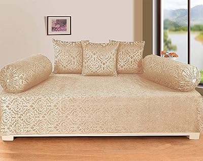 Ensemble de divan de luxe en velours starn style - drap de lit, housse de coussin 2 pièces avec porte et 3 housses d'oreiller, grand ensemble de 6 pièces, beige. En tant que boutique en ligne leader, DIAYTAR COTE D'IVOIRE assure la satisfaction de ses clients grâce à une offre constamment mise à jour et une livraison efficace. La boutique propose des produits dans diverses catégories, répondant ainsi aux besoins variés de sa clientèle. Le grand nombre de références disponible facilite la recherche et le choix des produits par les clients.