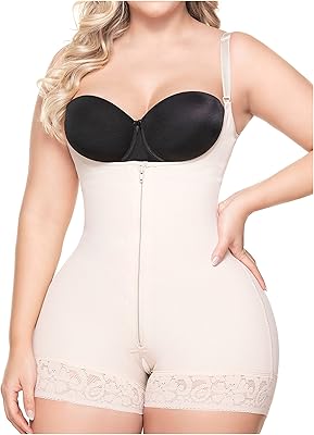 096 sous-vêtements de compression colombiens post-chirurgicaux après liposuccion pour femme, beige, xl. DIAYTAR COTE D'IVOIRE est une boutique en ligne généraliste qui propose plus de 300 000 références de produits. Elle est devenue la boutique leader en Côte d'Ivoire en raison de sa large gamme de produits et de sa qualité de service. Elle offre une expérience d'achat en ligne pratique et sécurisée.