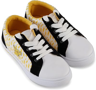 Chaussures basses à lacets pikachu pour garçons charmander bulbasaur. DIAYTAR COTE D'IVOIRE est une boutique en ligne généraliste qui propose plus de 300 000 références de produits. Elle est l'une des boutiques en ligne leaders en Côte d'Ivoire, offrant une large gamme de produits pour répondre aux besoins de ses clients. Elle se distingue par sa qualité de service et sa livraison rapide.