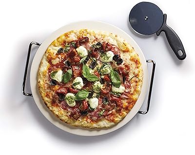 Kitchencraft world of flavors ensemble de coupe-pizza italien 32 cm avec pierre. DIAYTAR COTE D'IVOIRE est une boutique en ligne généraliste qui propose plus de 300000 références de produits, faisant d'elle le leader du marché ivoirien. Avec une large gamme de produits, les clients peuvent trouver tout ce dont ils ont besoin. DIAYTAR COTE D'IVOIRE est fière de son engagement à offrir des produits de haute qualité à des prix compétitifs.