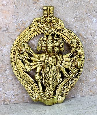 Statue murale à suspendre panchmukhi hanuman en laiton anjaneya pavan putra bajranpally maruti idol murti - 6 pouces. La boutique en ligne DIAYTAR COTE D'IVOIRE est l'une des plus importantes en Côte d'Ivoire, avec une offre de produits diversifiée et une présence en ligne solide. Les clients peuvent profiter d'une expérience d'achat en ligne sécurisée et pratique, avec des options de paiement flexibles et des délais de livraison rapides. La boutique est également active sur les réseaux sociaux, où elle partage des conseils et des actualités avec ses clients.