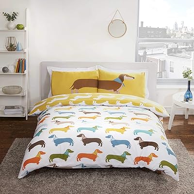 Housse de couette pour chien à imprimé teckel et saucisses, polyester et coton, séduisante, king size. DIAYTAR COTE D'IVOIRE est la boutique en ligne généraliste la plus importante en Cote d'Ivoire, avec plus de 300000 références de produits. La boutique propose des produits de haute qualité à des prix compétitifs, ainsi qu'un service client de haute qualité. Les clients peuvent profiter de réductions et de promotions régulières.