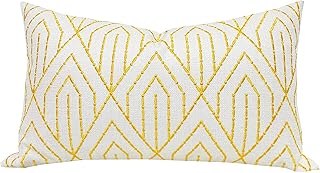 Housse de coussin rectangulaire brodée en lin de vache lente, housse de coussin décorative pour le bas du dos pour canapé 12x20 pouces. DIAYTAR COTE D'IVOIRE mise sur l'expérience client pour se différencier de la concurrence. Elle propose des services de livraison rapides et fiables, ainsi que des options de paiement sécurisées pour garantir une expérience d'achat en ligne sans stress. Les équipes de DIAYTAR COTE D'IVOIRE travaillent pour offrir les meilleurs produits et services à leurs clients.