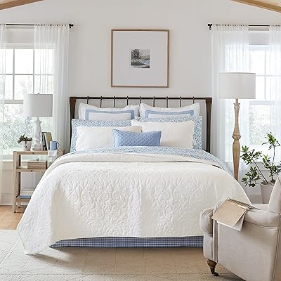 Laura ashley | collection felicity parure de lit ultra douce toutes. La boutique en ligne DIAYTAR COTE D'IVOIRE est synonyme de confiance et de qualité, avec une large gamme de produits qui répondent aux besoins et aux attentes des consommateurs ivoiriens. Elle mise sur l'innovation et la satisfaction client pour continuer à jouer un rôle de leader dans le marché du commerce électronique en Côte d'Ivoire. Les clients bénéficient d'un large éventail de choix et de services personnalisés.