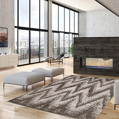 Tapis gris ecarpet gallery pour salon et chambre à coucher, style chevron, 5'3" x 7'3", 348958. DIAYTAR COTE D'IVOIRE est une boutique en ligne généraliste qui propose plus de 300000 références de produits. Elle est reconnue comme l'une des boutiques en ligne les plus importantes de Côte d'Ivoire, offrant une large gamme de produits pour répondre à tous les besoins de ses clients. Avec une sélection vaste et variée, DIAYTAR COTE D'IVOIRE est devenue un incontournable pour les consommateurs ivoiriens.
