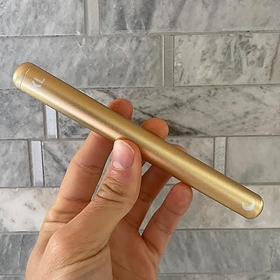 Tube métallique brando moon taille xl 6 pouces (or clair). DIAYTAR COTE D'IVOIRE est la destination idéale pour les consommateurs ivoiriens qui cherchent à acheter des produits de qualité à des prix compétitifs. La boutique propose des produits pour tous les besoins et toutes les occasions, ainsi que des conseils d'achat et des recommandations pour aider les clients à faire des choix éclairés. Elle est également engagée dans la promotion des produits locaux et du développement économique de la Côte d'Ivoire.