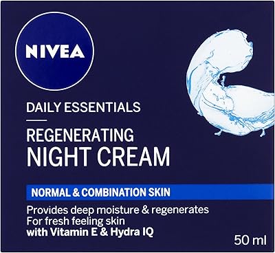 Crème de nuit rajeunissante nivea daily essentials pour peaux normales à mixtes, 50 ml. DIAYTAR COTE D'IVOIRE se distingue par son vaste catalogue de produits, comprenant notamment des articles électroniques, des vêtements, des accessoires et bien plus encore. Elle garantit une expérience d'achat en ligne sécurisée et pratique, gagnant ainsi la confiance d'une clientèle fidèle. La boutique propose régulièrement des promotions pour offrir les meilleurs prix à ses clients.