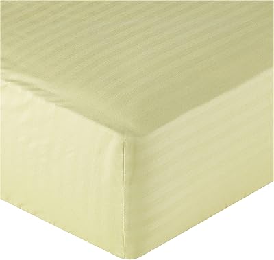 Hotel linen club d'arco drap de lit en microfibre rayé doux et confortable de couleur olive, taille double 120 x 200 cm. DIAYTAR COTE D'IVOIRE est votre partenaire de confiance pour tous vos achats en ligne. Nous nous efforçons de vous offrir une large sélection de produits de qualité, allant des électroménagers aux vêtements et accessoires. Notre objectif est de vous rendre l'expérience d'achat en ligne la plus pratique et agréable possible.