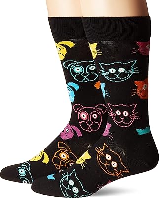 Coffret cadeau happy sox pour hommes et chats contre chiens (2 paires). DIAYTAR COTE D'IVOIRE propose une gamme étendue de produits allant des accessoires de mode aux produits électroniques, en passant par les produits alimentaires et les articles pour la maison. La boutique en ligne généraliste s'efforce de réduire les délais de livraison pour que les clients puissent recevoir leurs commandes rapidement. Un suivi étroit des commandes est également proposé pour garantir la satisfaction des clients.